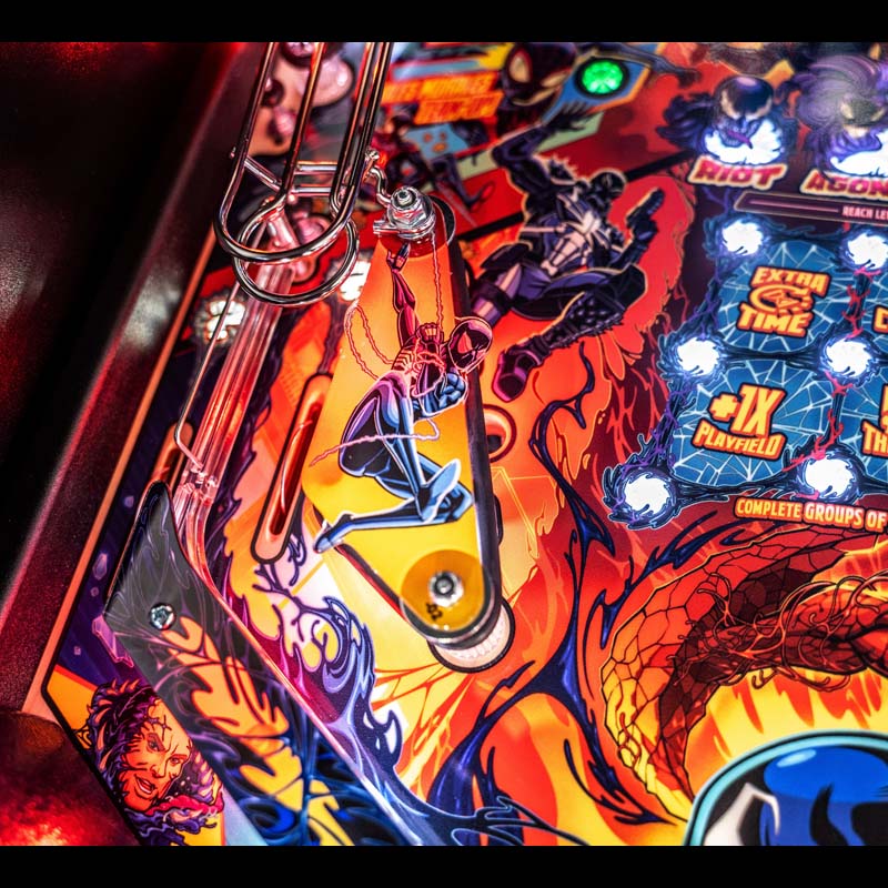 venom-pro-pinball machine-left-corner